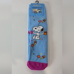 Peanuts Snoopy Cushion Socks Size 9-11